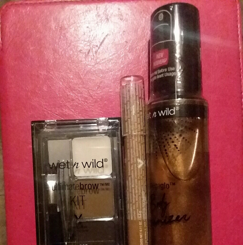 Wet & wild illuminateur & multistick concealer set